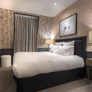 La Parizienne By Elegancia Hotel Paris